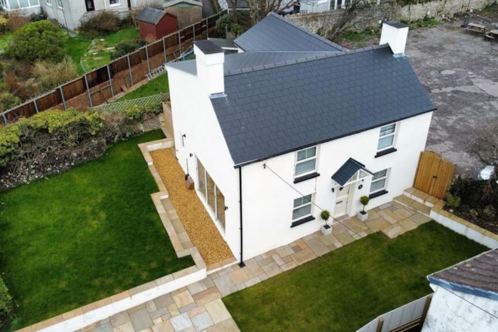 Charming Cottage Close To M4 Bridgend 브리젠드 외부 사진